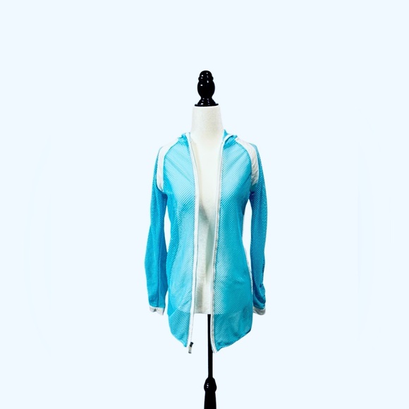 Nike, Blue Mesh Zip-Up Athletic Jacket, Dri-fit XS πββοΈββ‘οΈ - Picture 10 of 11